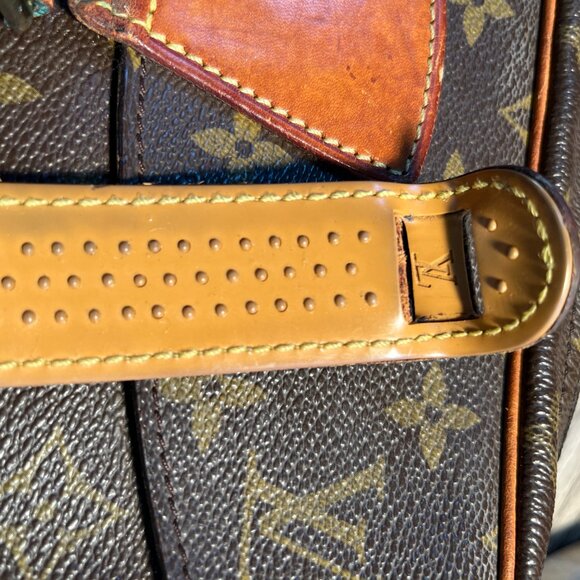 Authentic Louis Vuitton Jeune Fille Monogram Cross Body Bag - Picture 11 of 12